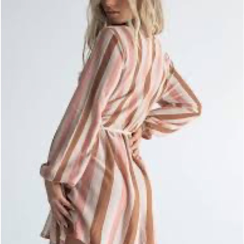 Princess Polly Chiara Mini Dress 👑 S/M - Picture 6 of 11